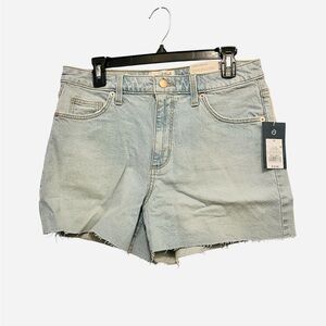 Universal Thread Women's Light Blue Denim Vintage Wash Shorts